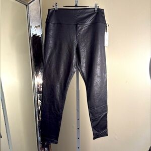 DEX coated Leggings Size Large